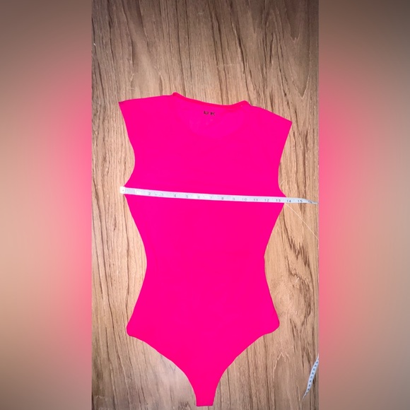ALIX NYC Lenox Crewneck Bodysuit Size S Color Cerise - Picture 7 of 7